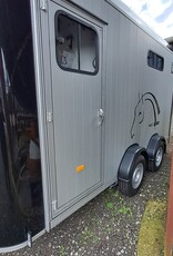 Cheval Liberte Cheval Maxi 3 Horse Trailer