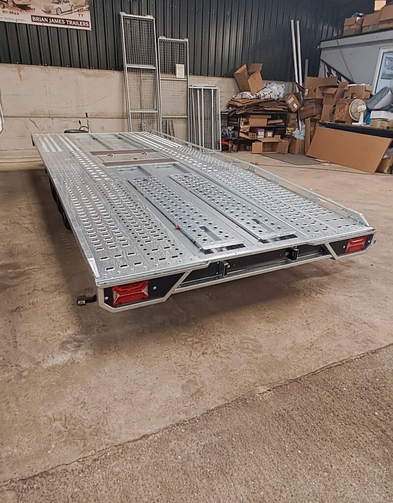 Brian James 231 T Transporter, 5.5m x 2.24m, 3.5t, 10in wheels, 3 Axle