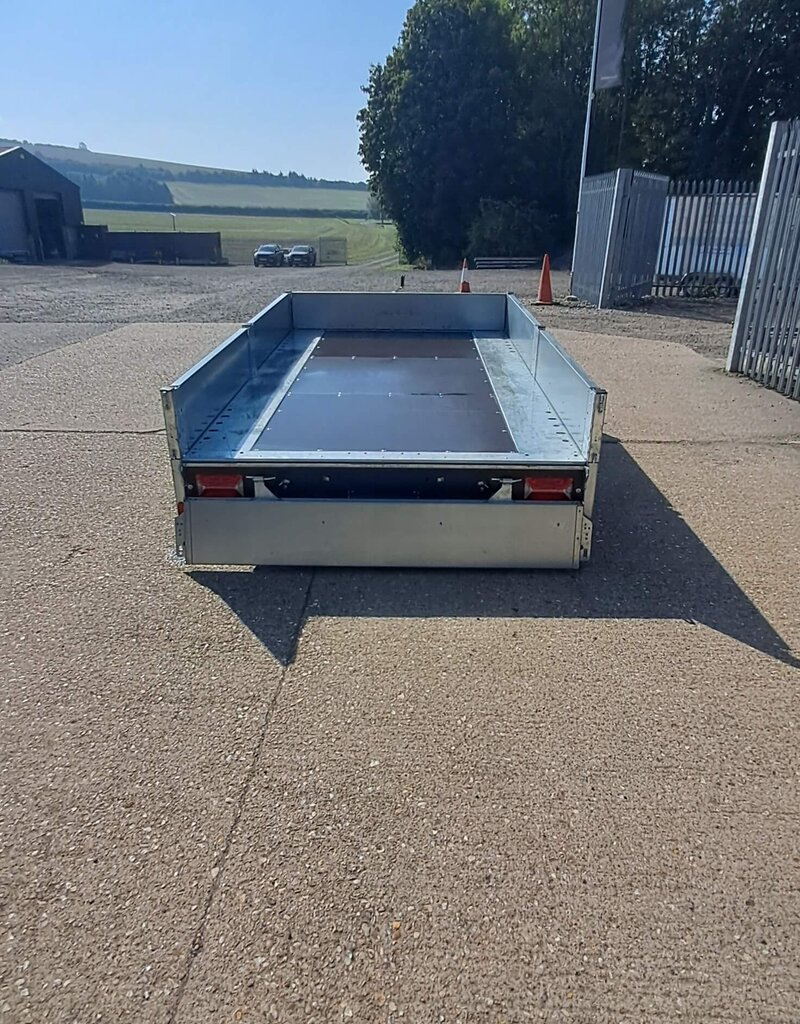 Brian James Connect, 3.1m x 1.88m, 3.0t, 10in wheels, 2 Axle - 476-3118-30-2-10