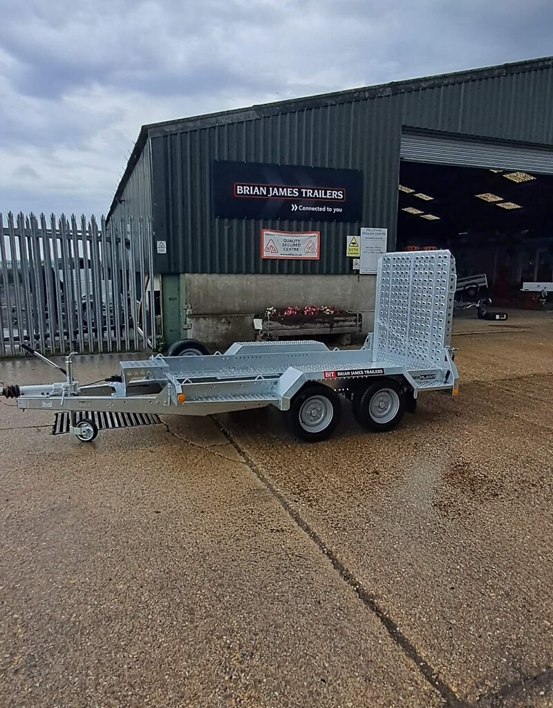 Brian James Digger Plant 2 - 2.8m x 1.3m  3500kg GVW - Spare Wheel Heavy duty tail panel