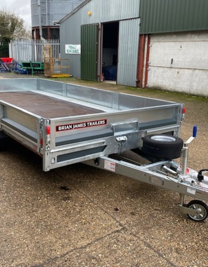 Brian James Connect, 4.5m x 2.15m, 3.5t, 10in wheels, 3 Axle - 476-4521-35-3-10