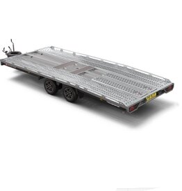 5.5m x 2.24m, 3.5t, 12in wheels, 2 Axle Brian James 231 T Transporter