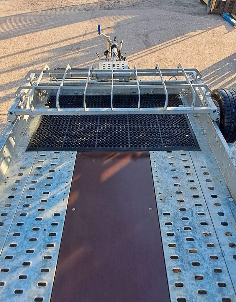 Used Brian James 543-2320 Digger Plant 2 3.7 x 1.7 3500kg GVW  - Adjustable Ramps, Bucket Cage and Chevrons