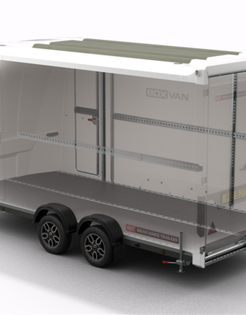 Box Van 600, 5.00 m x 1.95 m bed, 3,500 Kg, Twin Axle, White