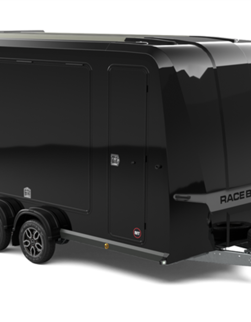 Race Box 610, 4.50 m x 1.95 m bed, 3,000 Kg, Twin Axle, Black