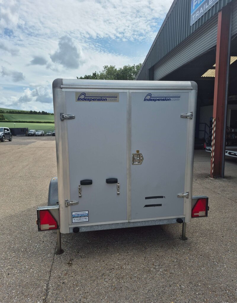 Indespension Single Axle Box Trailer 1500kg GVW Tow A Van 3