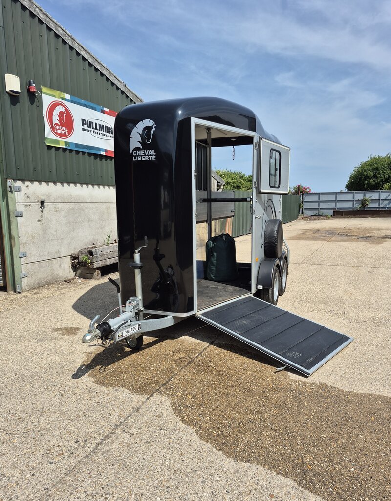 Cheval Liberte Used 2021 Cheval Liberte Touring Country in Black, Fitted with Datatag security Marking, additonal one piece breast bars, Full cover and security Locks