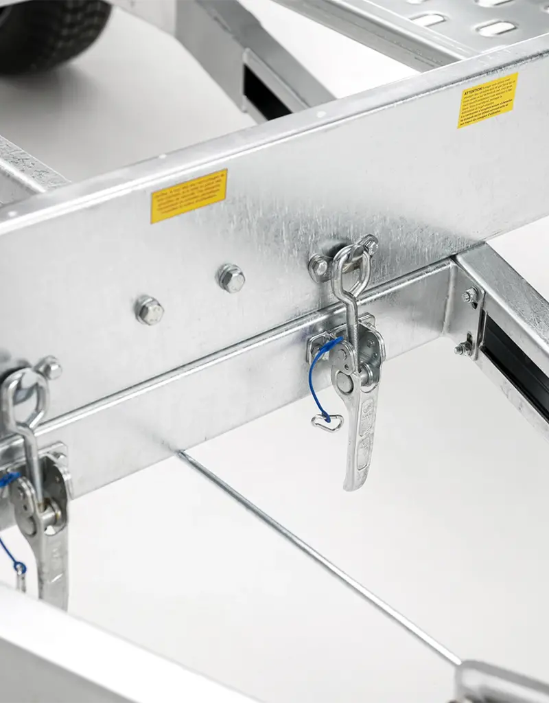 Debon Debon Roadster Auto Mini Car Trailer 3m x 1.8m Single Axle 1300KG GVW 1010kg Payload