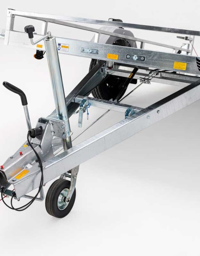 Debon Debon Roadster Braked Garden 175 Tipper Trailer 1300kg GVW 3050x1750mm