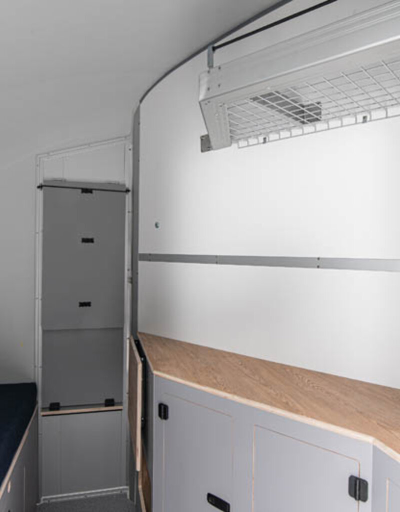 Cheval Liberte Cheval Liberte Maxi Living Signature Furnished Trailer