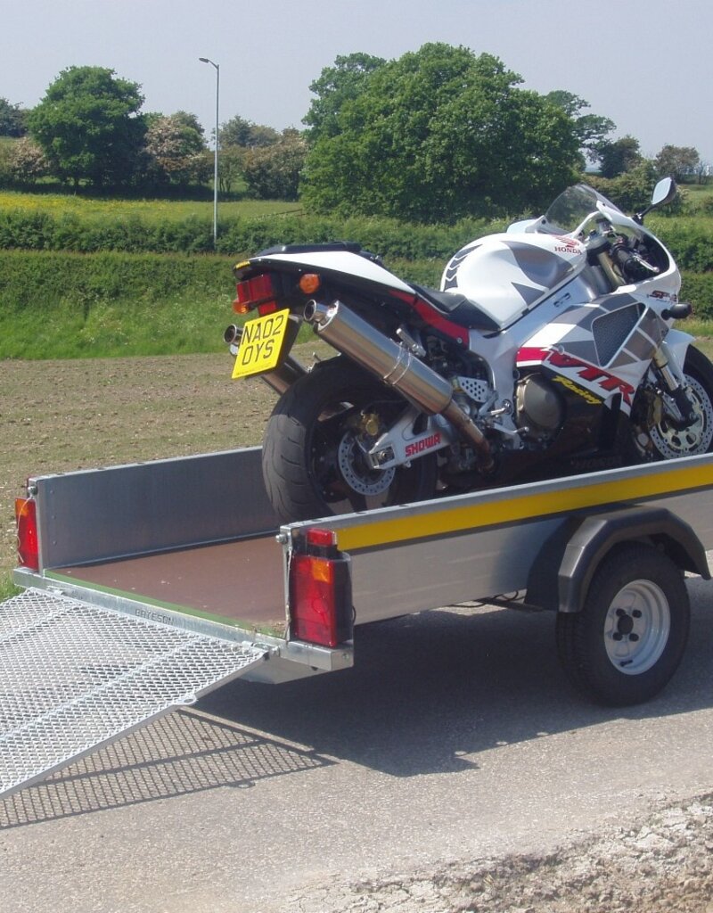 Bateson Trailers Bateson Unbraked B84 Fitted with Ramp Tail Gate 8' x 4' 750kg GVW