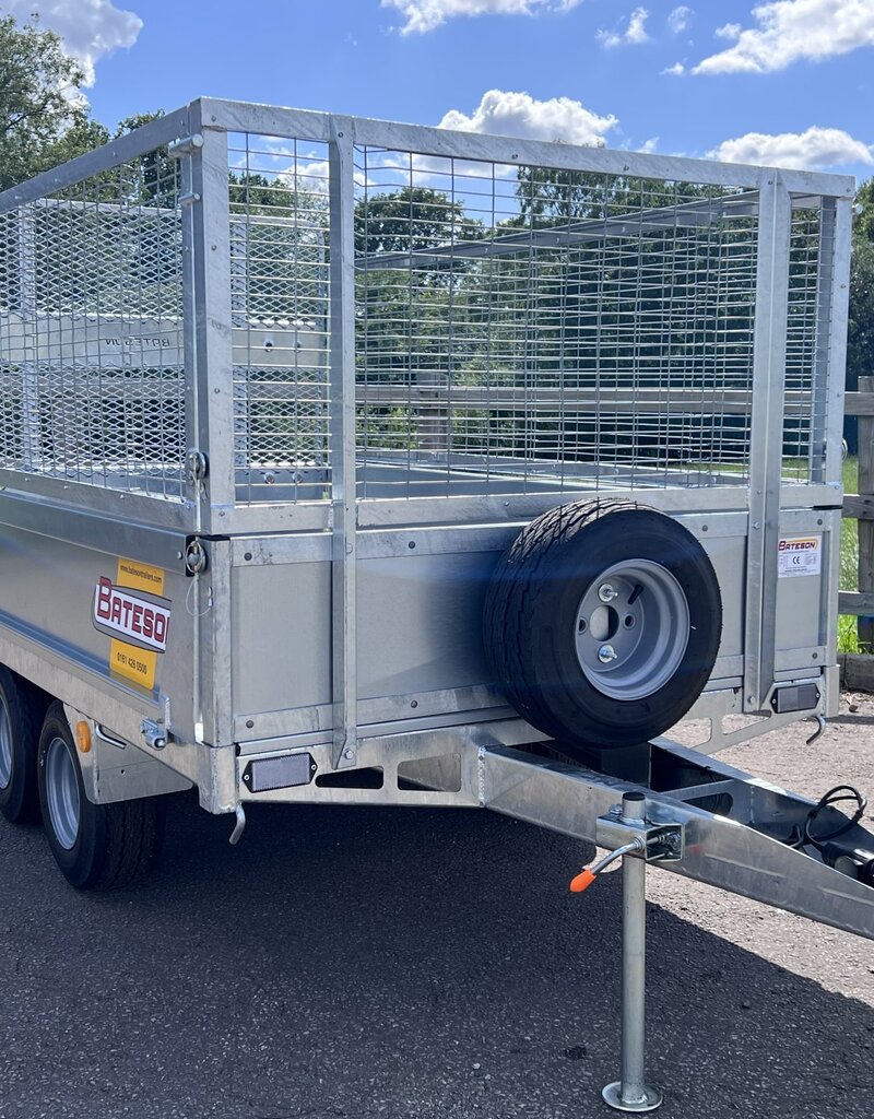 Bateson Trailers Bateson Unbraked 72H Twin Axle Tipping trailer 7'x4' 750kg GVW
