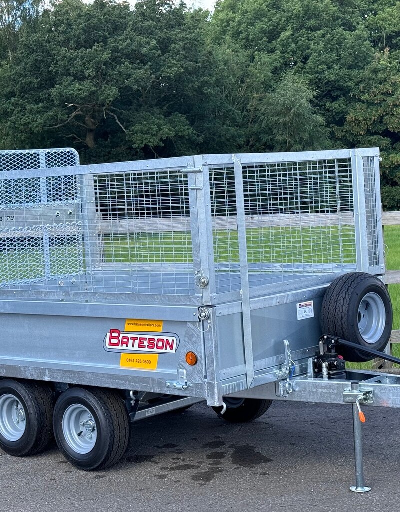 Bateson Trailers Bateson Unbraked 72H Twin Axle Tipping trailer 7'x4' 750kg GVW