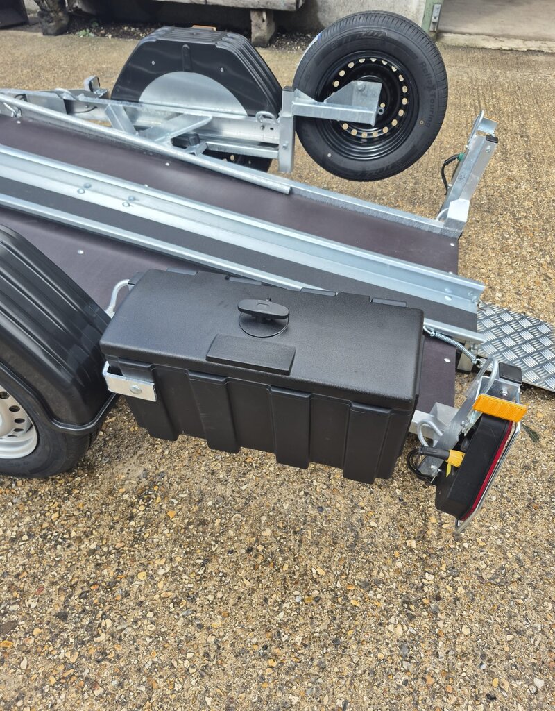 Debon Debon Moto1 Single Tilt Bed Motorcycle Trailer 600kg GVW 427kg Payload