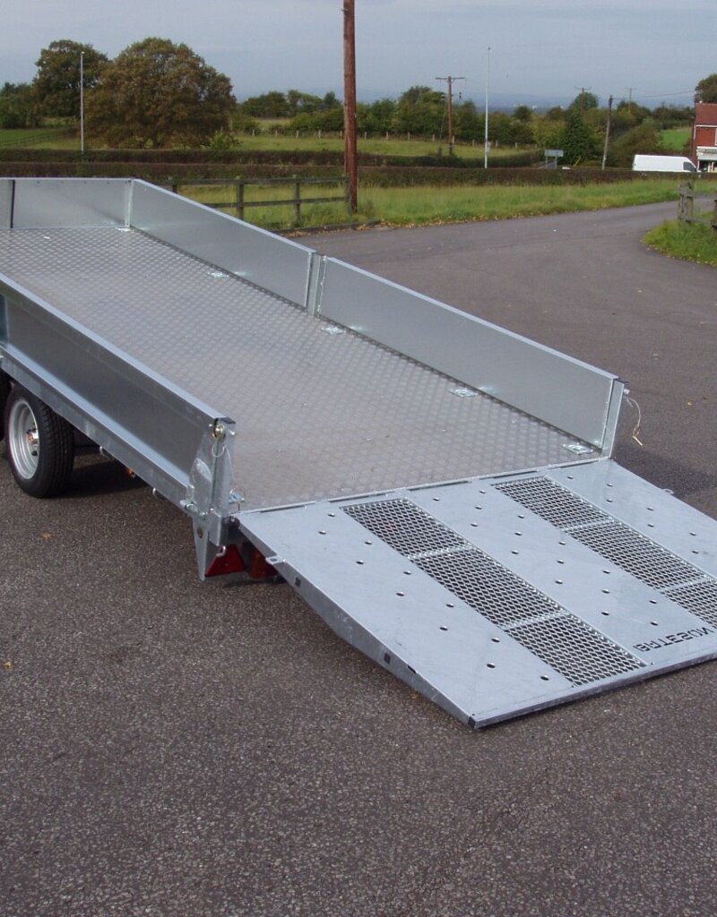 Bateson Trailers Bateson 2043 Platform Trailer 4.3m x 1.8m 14'x5'10" Twin Axle 2000kg GVW