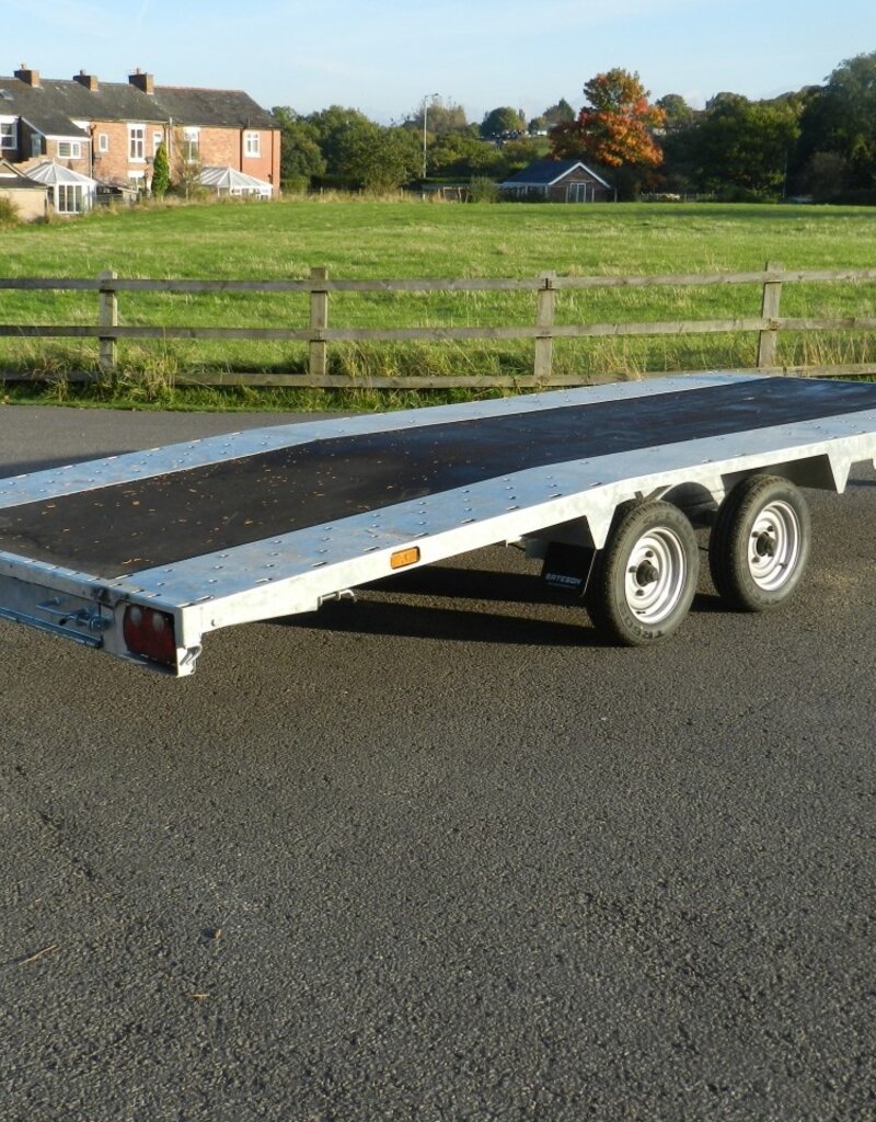 Bateson Trailers Model 265B 4.8 x 2m Beaver Tail Transporter Trailer | Fieldfare Trailer Centre