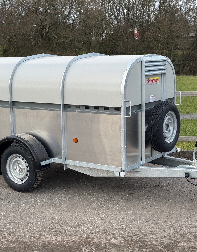 Bateson Trailers Bateson 15LT  Livestock Trailer 8' x 4' x 4' Livestock Trailer for use with cars and light vehicles