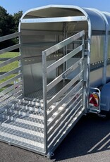 Bateson Trailers Bateson 30LT Twin Axle 8' x 5' x 6' Livestock Trailer for use with cars and light vehicles