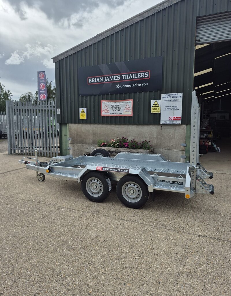 Brian James Digger Plant 2 - 2.8m x 1.3m  2700kg GVW - Spare Wheel