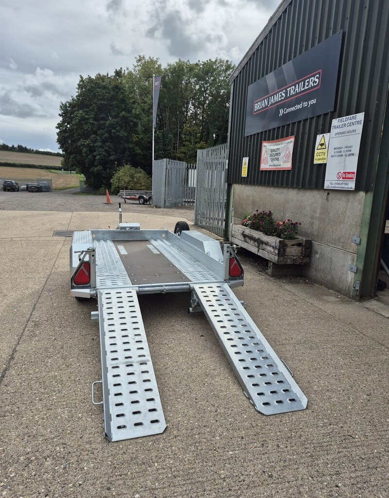 Brian James Digger Plant 2 - 2.8m x 1.3m  2700kg GVW - Spare Wheel