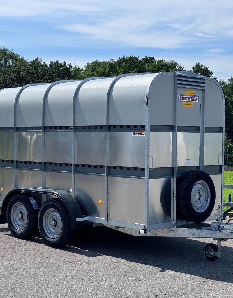 Bateson Trailers Bateson 48HB  12' x 5'8 Livestock Trailer for use with 4WD and larger vehicles (can accommodate horses)