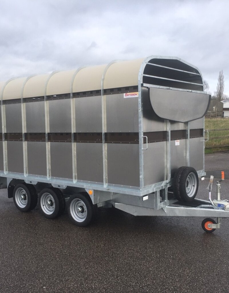 Bateson Trailers Bateson 60LT  12' x 6'6 Livestock Trailer with demountable container