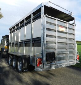 Bateson Trailers 12' Eurostock 336C tri axle Livestock Trailer Std with cattle gate