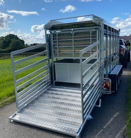 Bateson Trailers 12' Eurostock 336S tri axle Livestock trailer with quick folding deck system