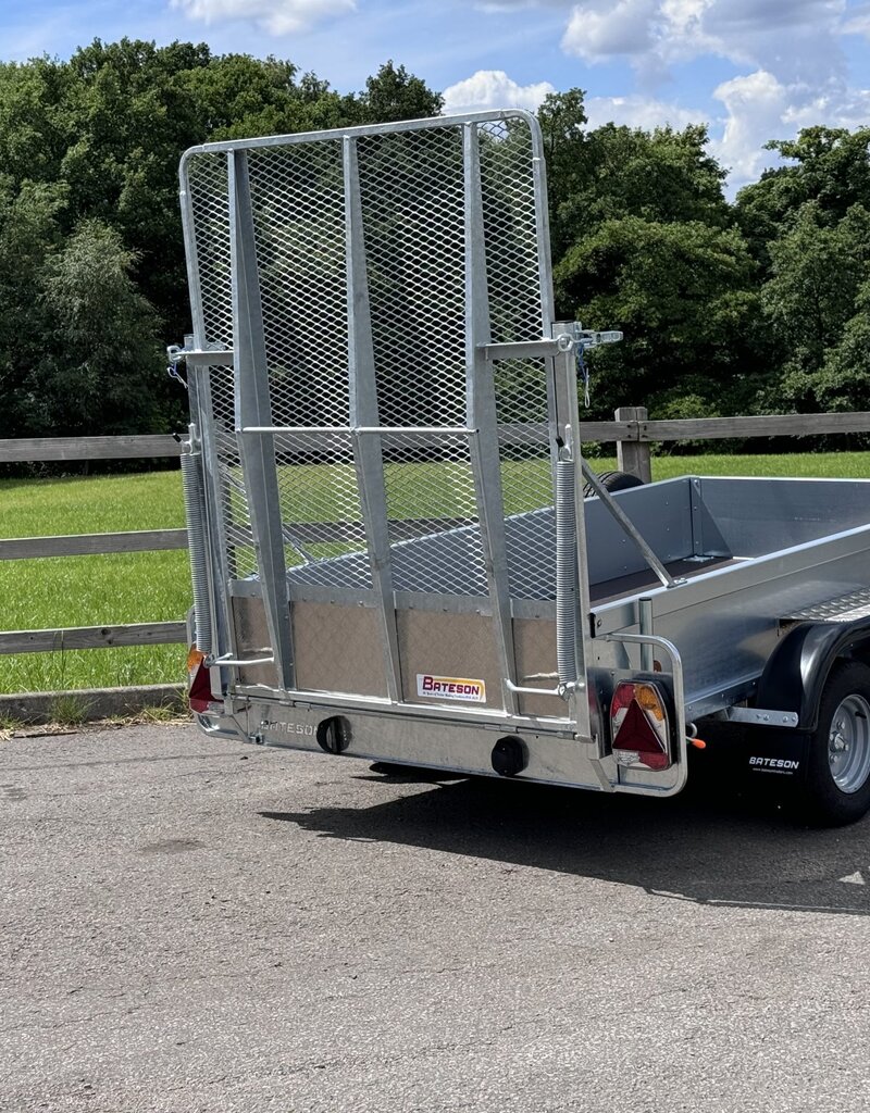 Bateson Trailers Bateson Model 0844  8' x 4' Twin axle general purpose braked trailer 1300kg GVW