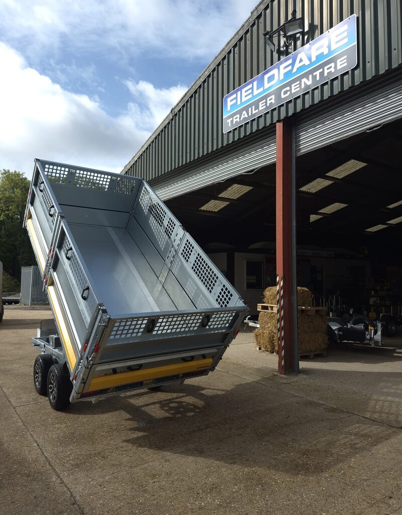 Brian James Tipper 526 - 3.1m x 1.6m, 3500kg, 2 Axle, 12" Wheels - Side Extensions
