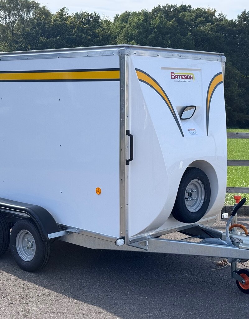 Bateson Trailers Bateson 160V 8' x 4' x 5' Lightweight twin axle van trailer 1300kg GVW