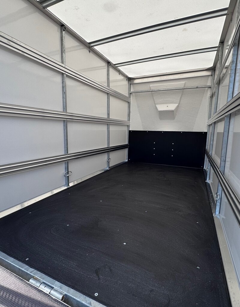 Bateson Trailers Bateson 160V 8' x 4' x 5' Lightweight twin axle van trailer 1300kg GVW