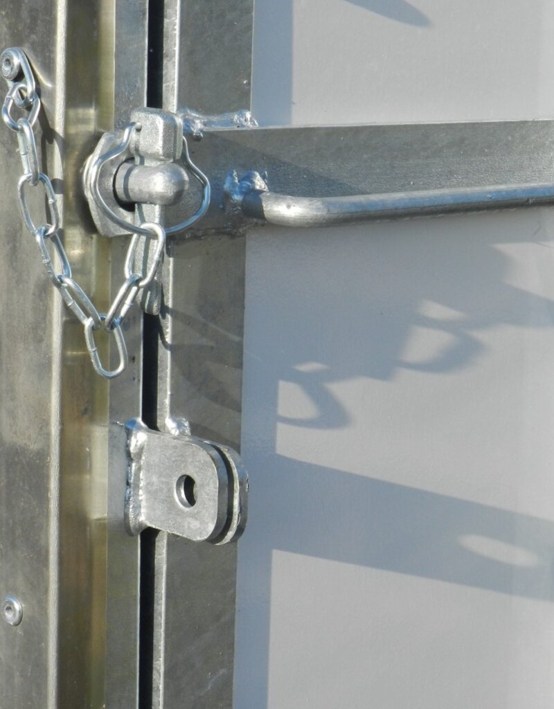 Bateson Trailers Bateson 160V 8' x 4' x 5' Lightweight twin axle van trailer 1300kg GVW