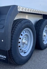 Bateson Trailers Bateson 470V 12' x 6' x 6'6 2600kg van trailer With Rear Ramp