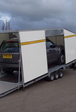 Bateson Trailers Model PT66VT 5.4 x 2.3m 8' x 7'6'' 3500kg Enclosed hydraulic tilt three axle platform trailer