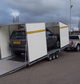 Bateson Trailers Model PT66VT 5.4 x 2.3m 18' x 7'6'' 3500kg Enclosed hydraulic tilt three axle platform trailer