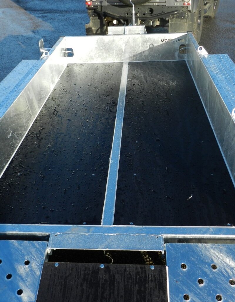 Bateson Trailers Bateson 26MD 2600kg Mini Excavator & Plant trailer for machines up to 2100kg