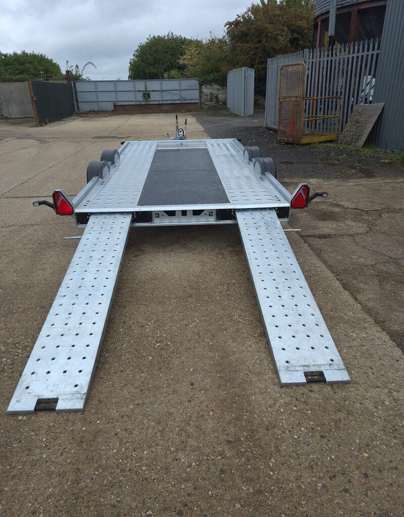 A Transporter 130, 4.00 m x 1.90 m bed, 2,700 Kg, Twin Axle Trailer Brian James