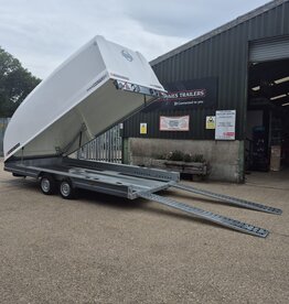 2024 Brian James Race Shuttle3 Tilt Bed ClamShell Trailer 3000kg GVW