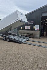 2024 Brian James Race Shuttle3 Tilt Bed ClamShell Trailer 3000kg GVW