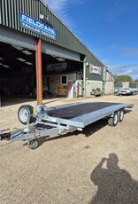 Bateson Trailers Model 355B 5m x 2.1m Beaver Tail Transporter Trailer | Fieldfare Trailer Centre