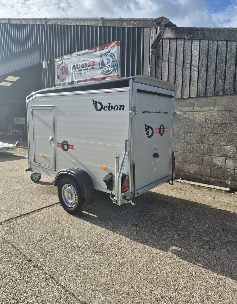 Debon 2025 Used Debon C255  Single Axle Box Trailer 1300kg GVW