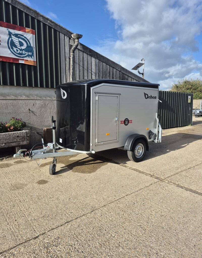Debon 2025 Used Debon C255  Single Axle Box Trailer 1300kg GVW