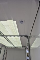 Race Box 610, 5.00 m x 1.95 m bed, 3,000 Kg, Twin Axle, White