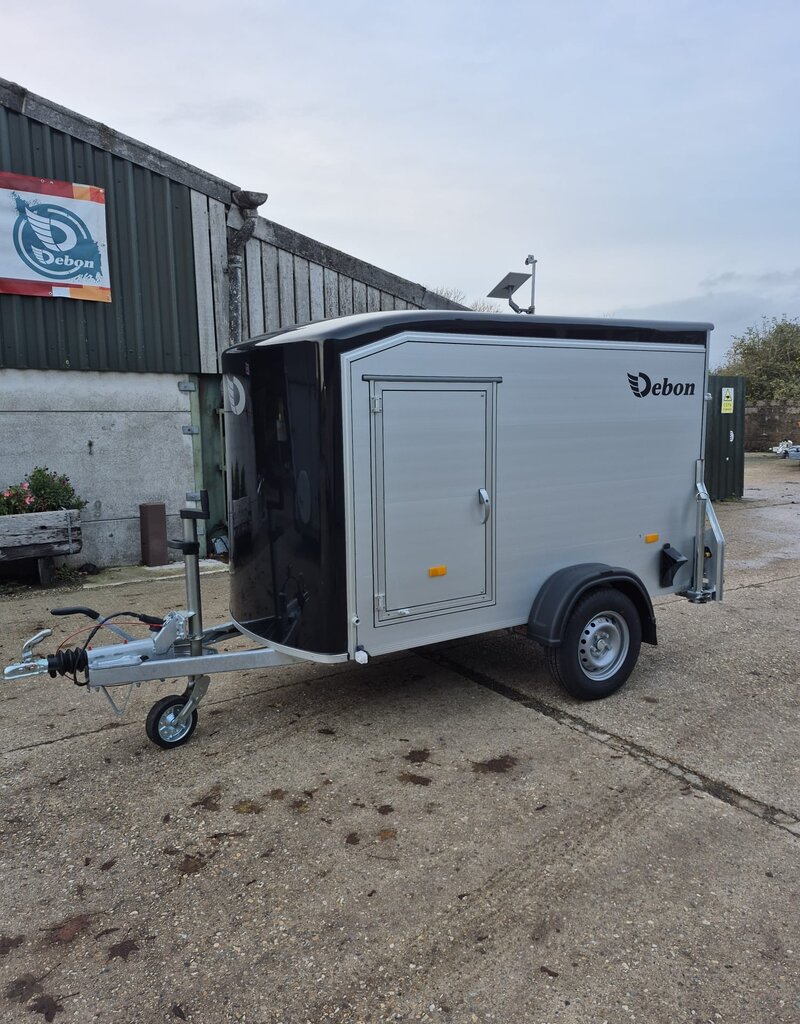 Debon 2025 Used Debon C255  Single Axle Box Trailer 1300kg GVW
