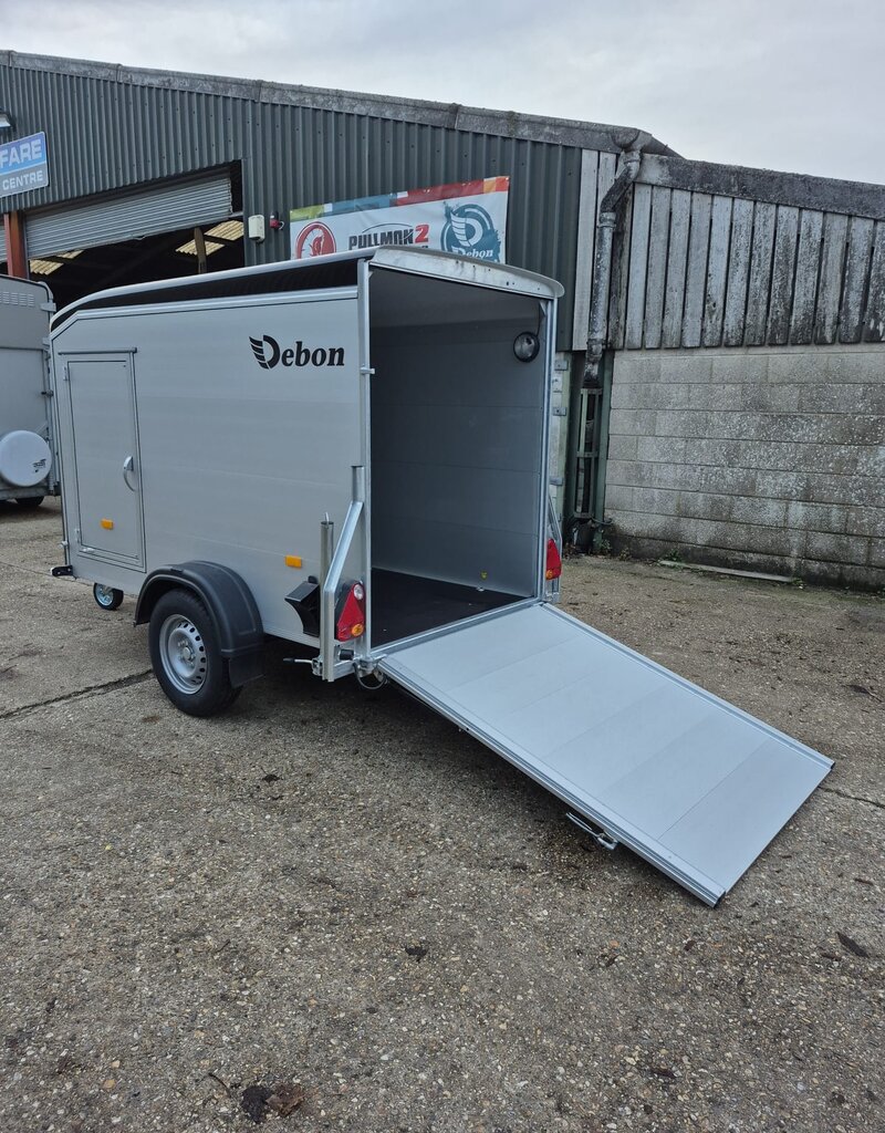 Debon 2025 Used Debon C255  Single Axle Box Trailer 1300kg GVW