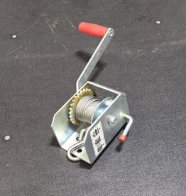 ALKO 250 Basic Trailer Winch 250Kg (550lb) with Steel Cable