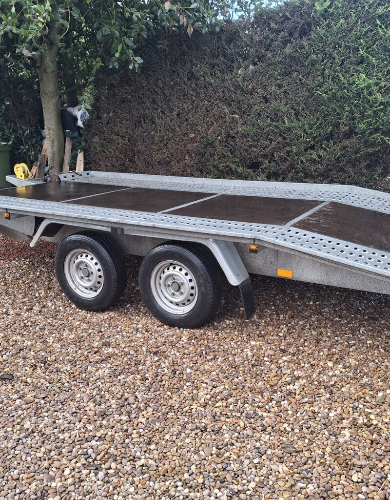 Jupiter Car Trailer 4m x 2.0m Twin Axle 2700kg GVW