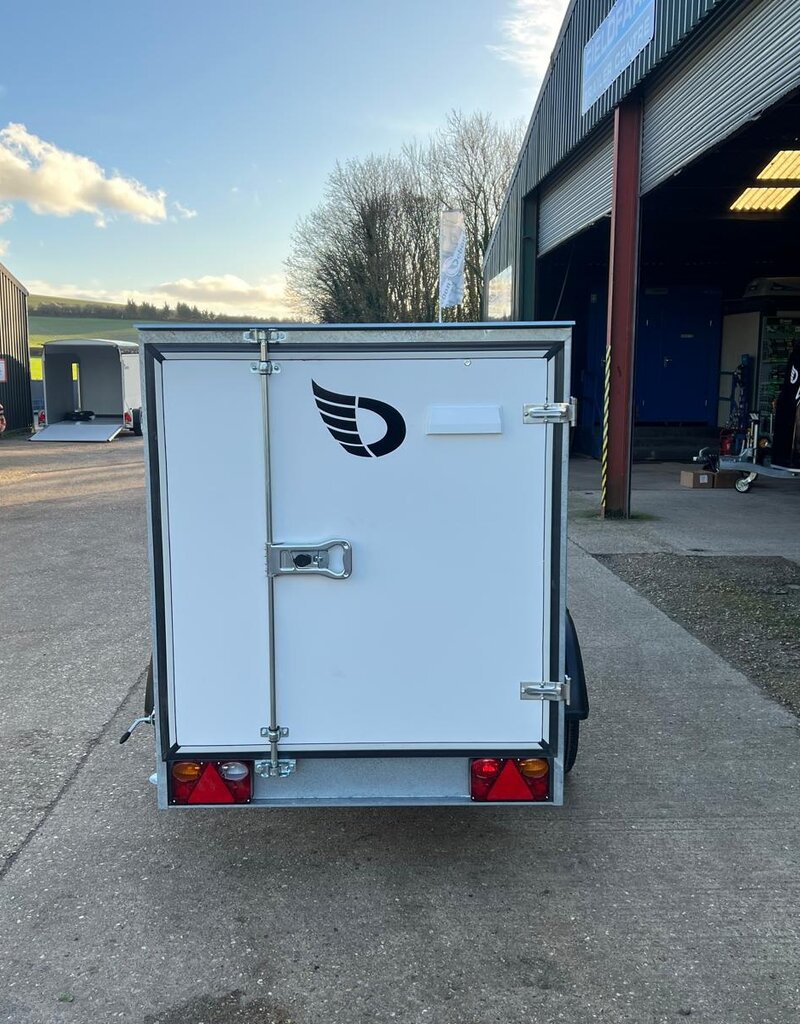 Debon Debon Roadster C220 Box Van Trailer 750kg GVW 420kg Payload 2.3 x 1.2m