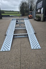 Debon Debon Roadster Auto Mini Car Trailer 3m x 1.8m Single Axle 1300KG GVW 1010kg Payload